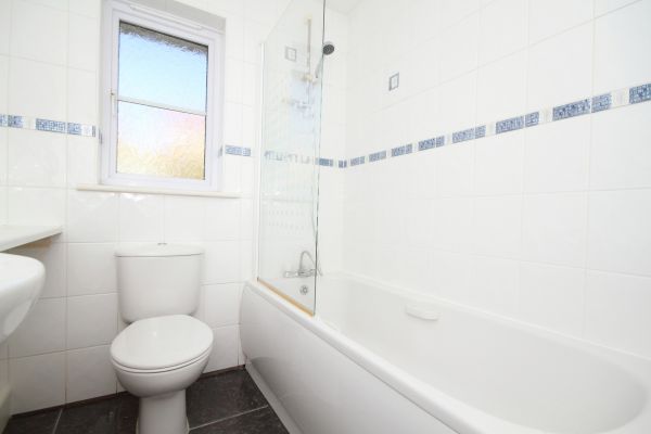 Shower Window Replacement in Marble Falls
